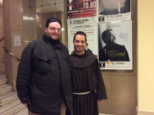 Franco Mariani con Fra Alessandro la voce da Assisi
