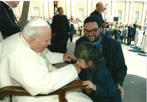 Franco e Isabella Mariani con Papa Giovanni Paolo II